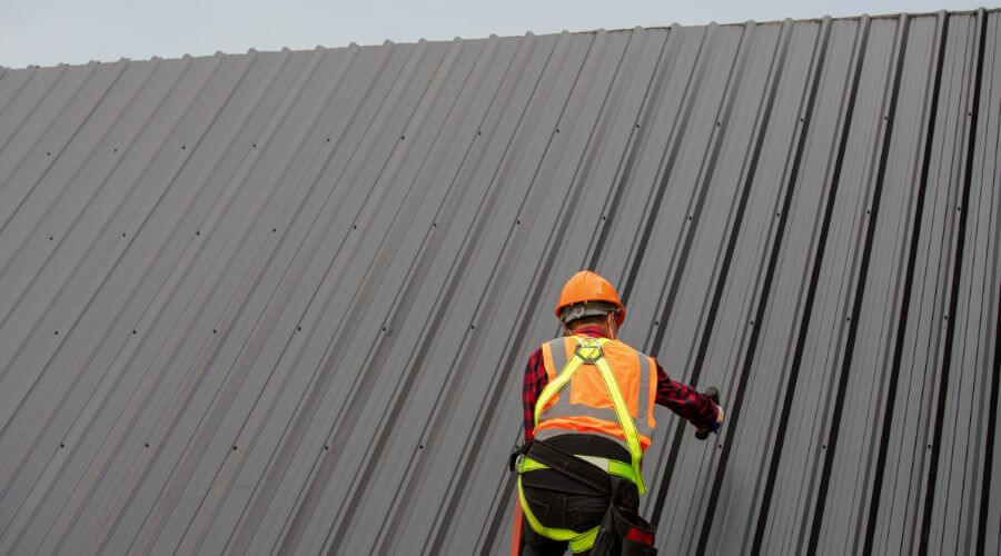 Professional metal roof installation services in Doylestown, OH